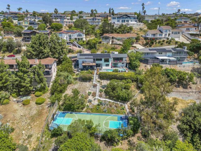 5915 Madra, San Diego, CA 92120