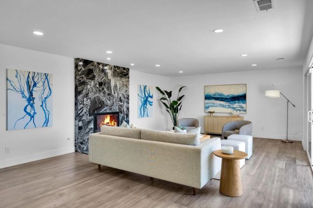 5915 Madra, San Diego, CA 92120