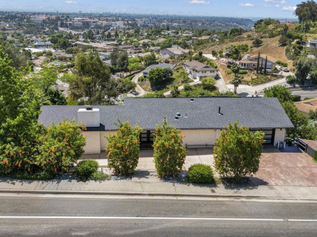 5915 Madra, San Diego, CA 92120