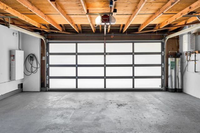 5915 Madra, San Diego, CA 92120