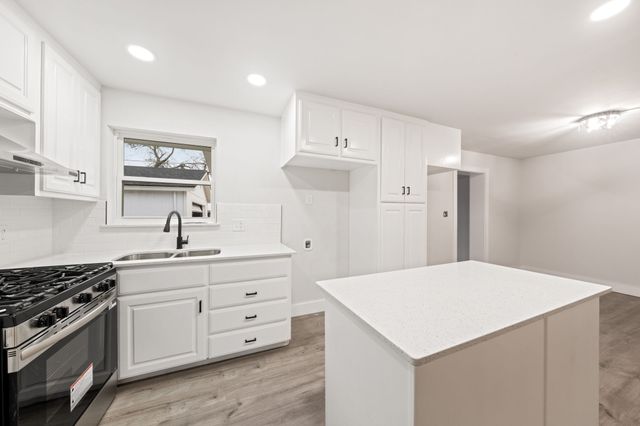 1831 Lee Street, Mesquite, TX 75149