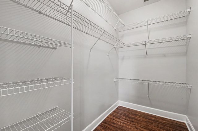 7233 Althorp Way Apt S1, Nashville, TN 37211