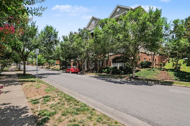 7233 Althorp Way Apt S1, Nashville, TN 37211