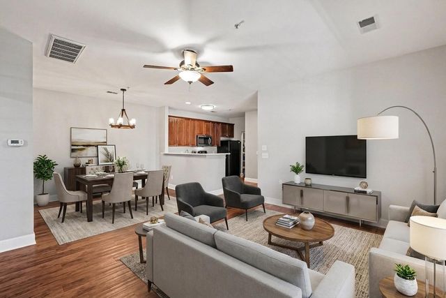 7233 Althorp Way Apt S1, Nashville, TN 37211