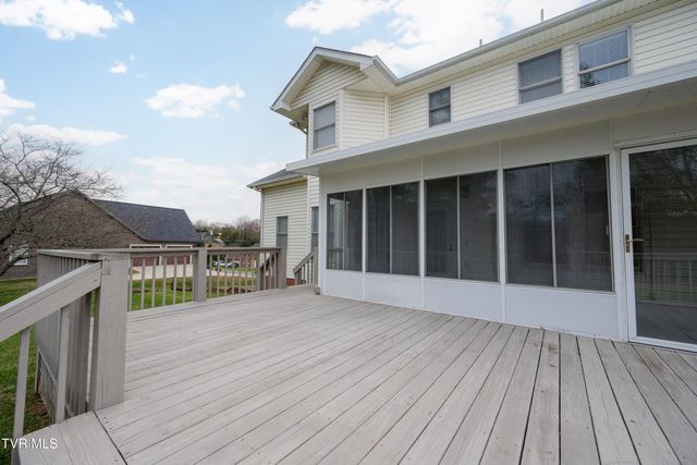 285 Chesterfield Drive, Kingsport, TN 37663