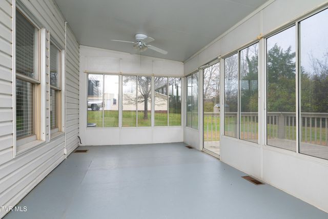 285 Chesterfield Drive, Kingsport, TN 37663