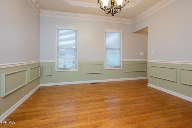 285 Chesterfield Drive, Kingsport, TN 37663