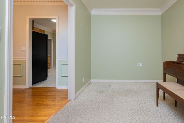 285 Chesterfield Drive, Kingsport, TN 37663