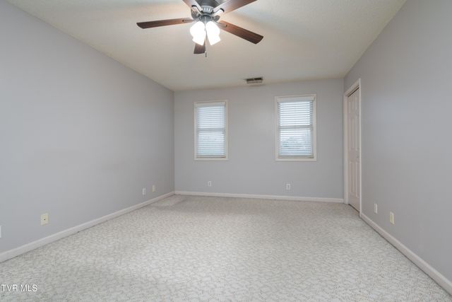 285 Chesterfield Drive, Kingsport, TN 37663