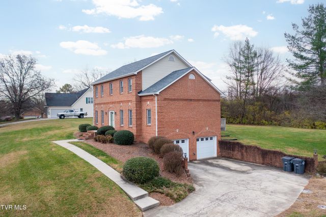 285 Chesterfield Drive, Kingsport, TN 37663