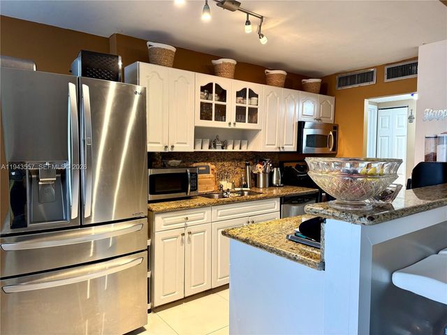 301 174th Street 2201, Sunny Isles Beach, FL 33160