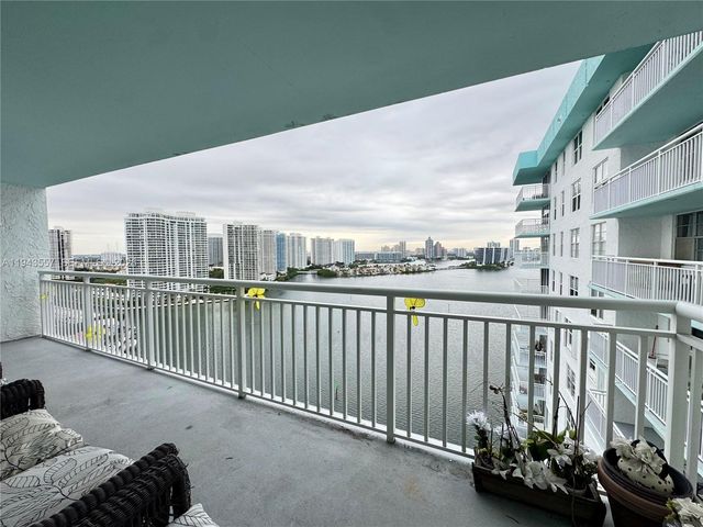 301 174th Street 2201, Sunny Isles Beach, FL 33160