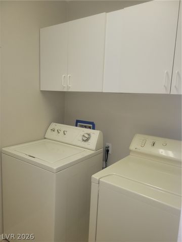 2726 Peekskill Avenue, Henderson, NV 89052