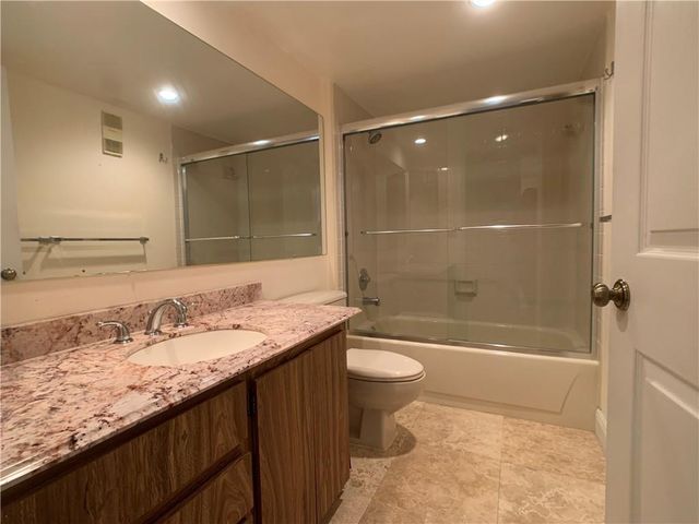 1721 Whitehall Drive 102, Davie, FL 33324