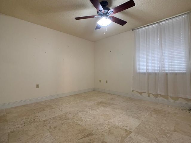 1721 Whitehall Drive 102, Davie, FL 33324