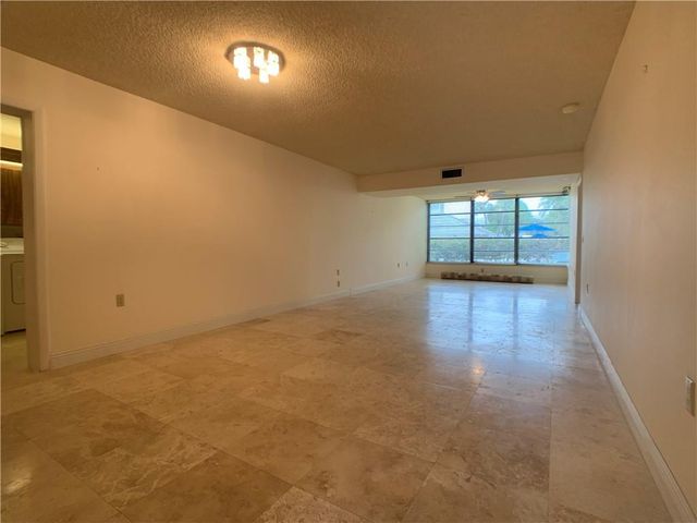 1721 Whitehall Drive 102, Davie, FL 33324