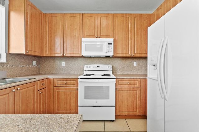 1458 SE 24th Ct 353, Homestead, FL 33035