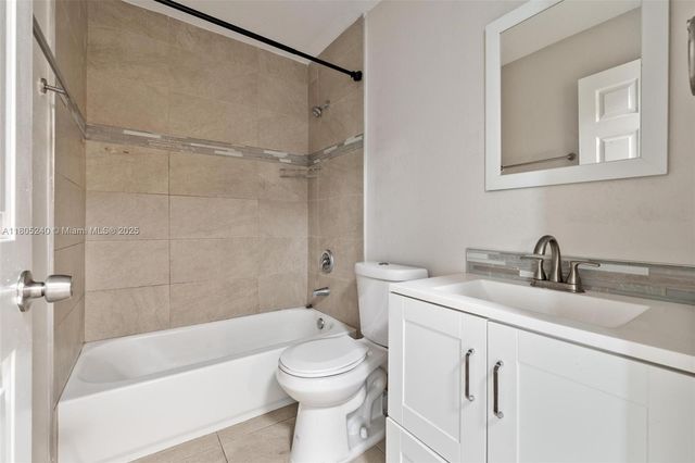 1458 SE 24th Ct 353, Homestead, FL 33035