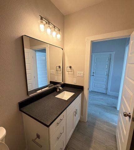 5621 San Jacinto Drive, Granbury, TX 76048