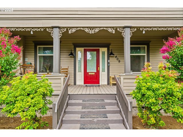 409 N 8TH St, Cottage Grove, OR 97424