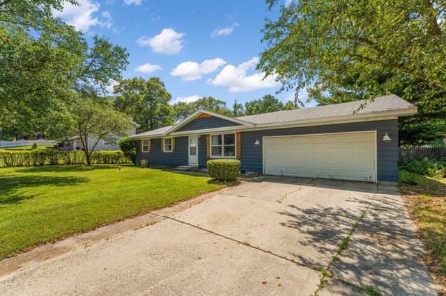10370 N 477 E, Demotte, IN 46310