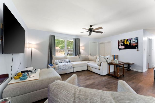 10370 N 477 E, Demotte, IN 46310