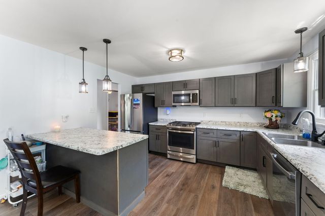 10370 N 477 E, Demotte, IN 46310