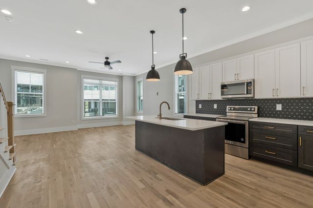 5321 California Ave, Nashville, TN 37209