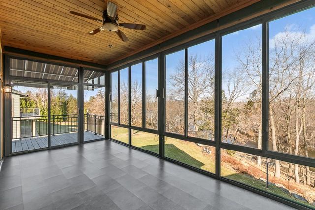 W14116 Selwood Drive, Prairie Du Sac, WI 53578