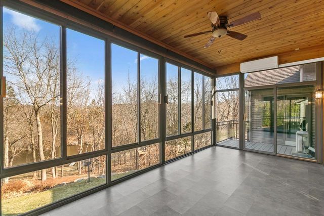 W14116 Selwood Drive, Prairie Du Sac, WI 53578