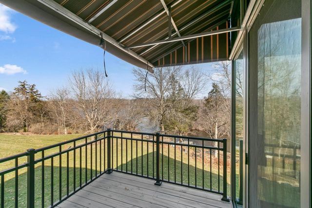 W14116 Selwood Drive, Prairie Du Sac, WI 53578