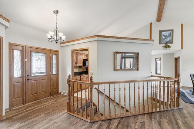 W14116 Selwood Drive, Prairie Du Sac, WI 53578