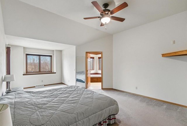 W14116 Selwood Drive, Prairie Du Sac, WI 53578