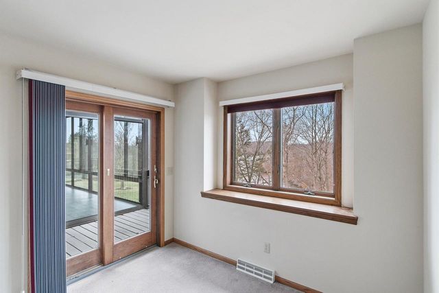 W14116 Selwood Drive, Prairie Du Sac, WI 53578