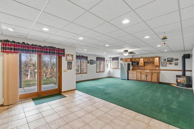 W14116 Selwood Drive, Prairie Du Sac, WI 53578