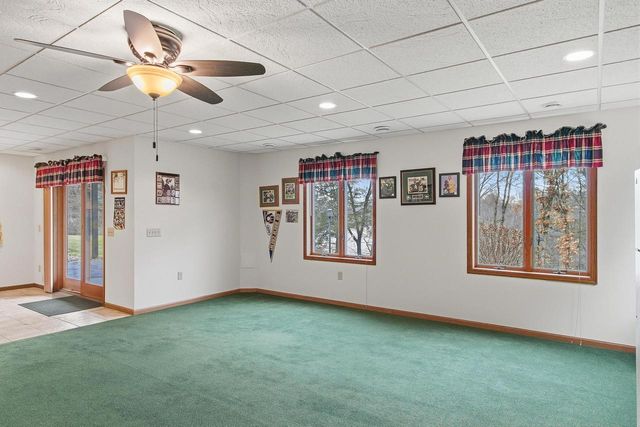 W14116 Selwood Drive, Prairie Du Sac, WI 53578