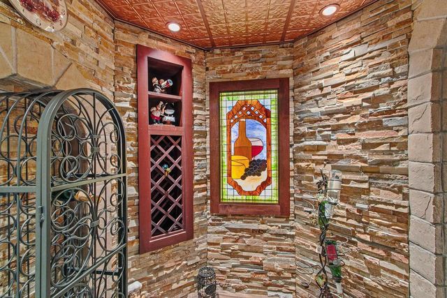 W14116 Selwood Drive, Prairie Du Sac, WI 53578