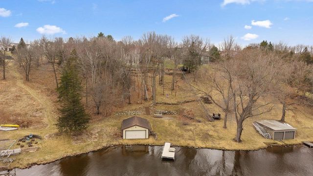 W14116 Selwood Drive, Prairie Du Sac, WI 53578