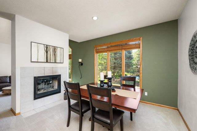 245 Luisa Court, Chaska, MN 55318