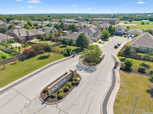 6718 Rose Farm, San Antonio, TX 78249