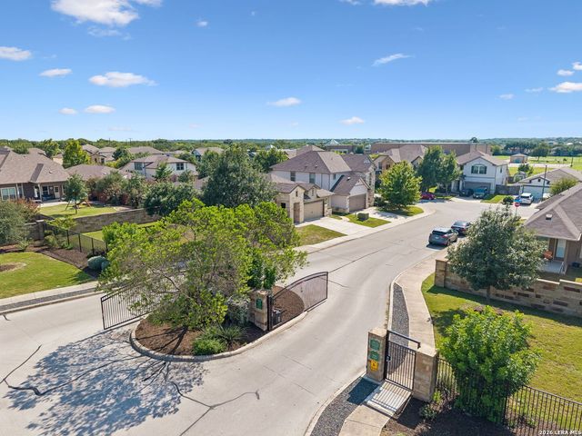 6718 Rose Farm, San Antonio, TX 78249