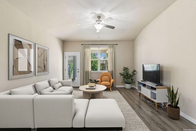 6718 Rose Farm, San Antonio, TX 78249
