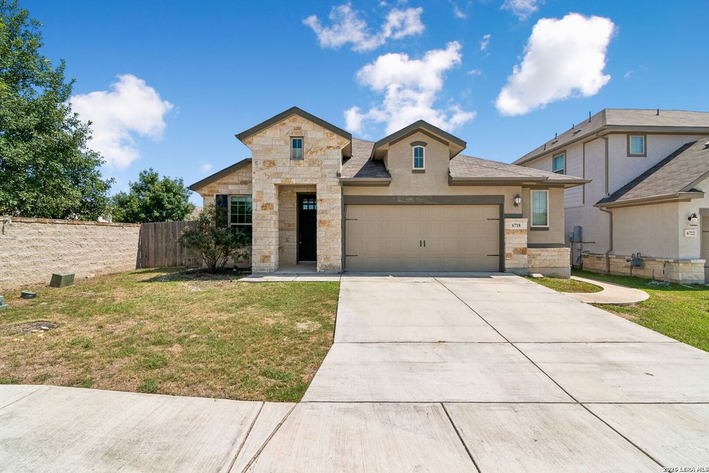 6718 Rose Farm, San Antonio, TX 78249