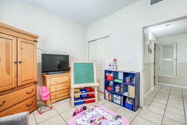 12512 SUN HAVEN Drive, El Paso, TX 79938