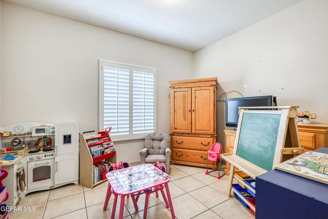 12512 SUN HAVEN Drive, El Paso, TX 79938