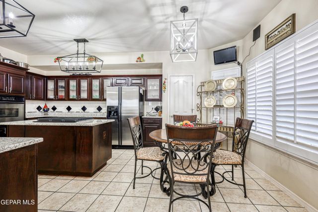 12512 SUN HAVEN Drive, El Paso, TX 79938