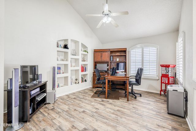 12512 SUN HAVEN Drive, El Paso, TX 79938