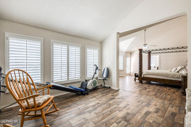 12512 SUN HAVEN Drive, El Paso, TX 79938
