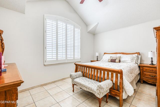 12512 SUN HAVEN Drive, El Paso, TX 79938
