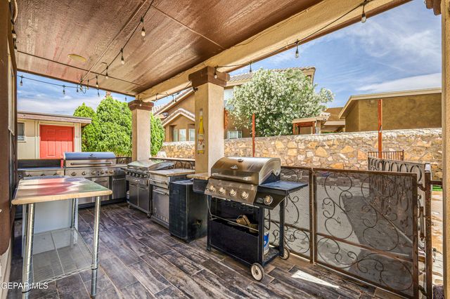 12512 SUN HAVEN Drive, El Paso, TX 79938